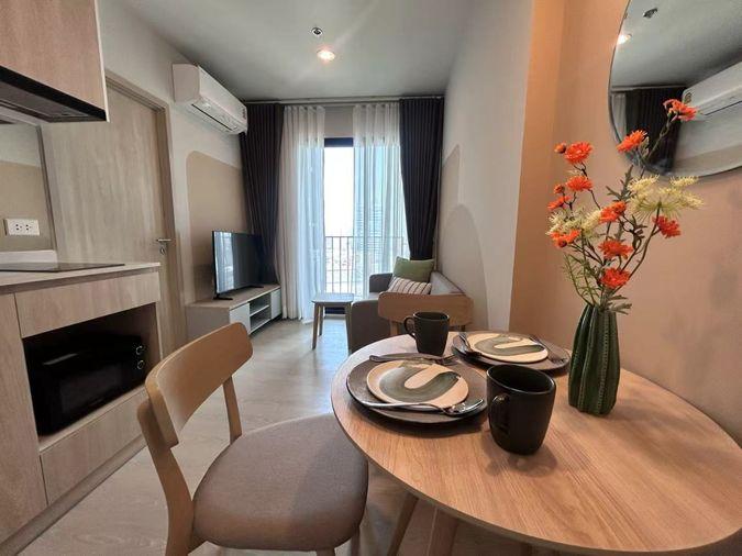 picture Nue Mega Plus Bangna | High-Floor Model-Home Design 1BR Adjacent to Mega Bangna (0m) 13,000 THB / Month - 1/9