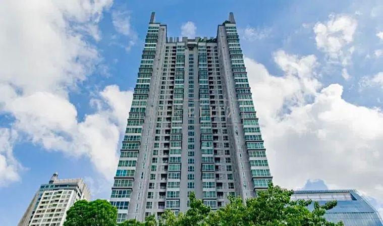 picture ✨ Premium High-Rise [ Highest Floor ] Living - Highly Sought- After 1-Bedroom Unit in an Elite Community ✨ - 5/14