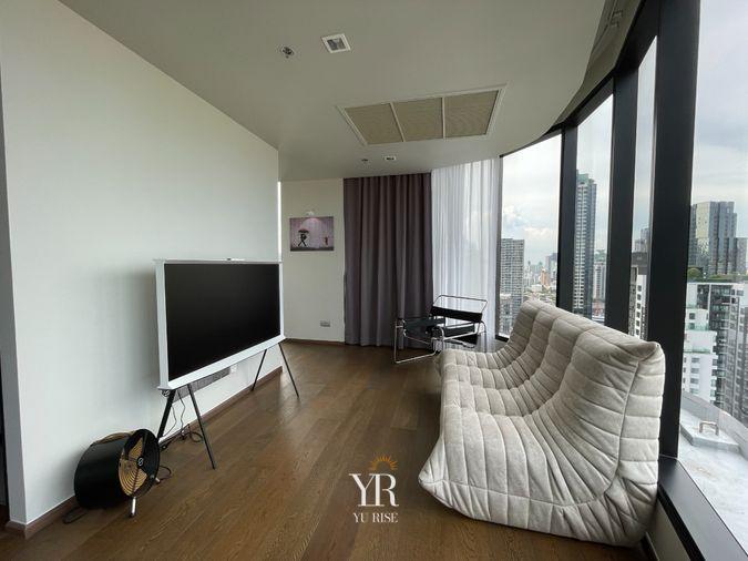 รูป IDEO Q Sukhumvit 36 ปล่อยเช่า ห้องมุม กระจกโค้งมองเห็นวิวได้ 180 องศา เฟอร์นิเจอร์ครบ พร้อมเข้าอยู่!! - รูปที่ 27/31