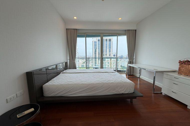 picture 🔥 For Rent !!🔥 Q Langsuan, 3 bedroom, 3 bathroom, high floor 34++, nice view, great facility !! Code C20260700027 furnished, ready to move in📣📣 - 10/21