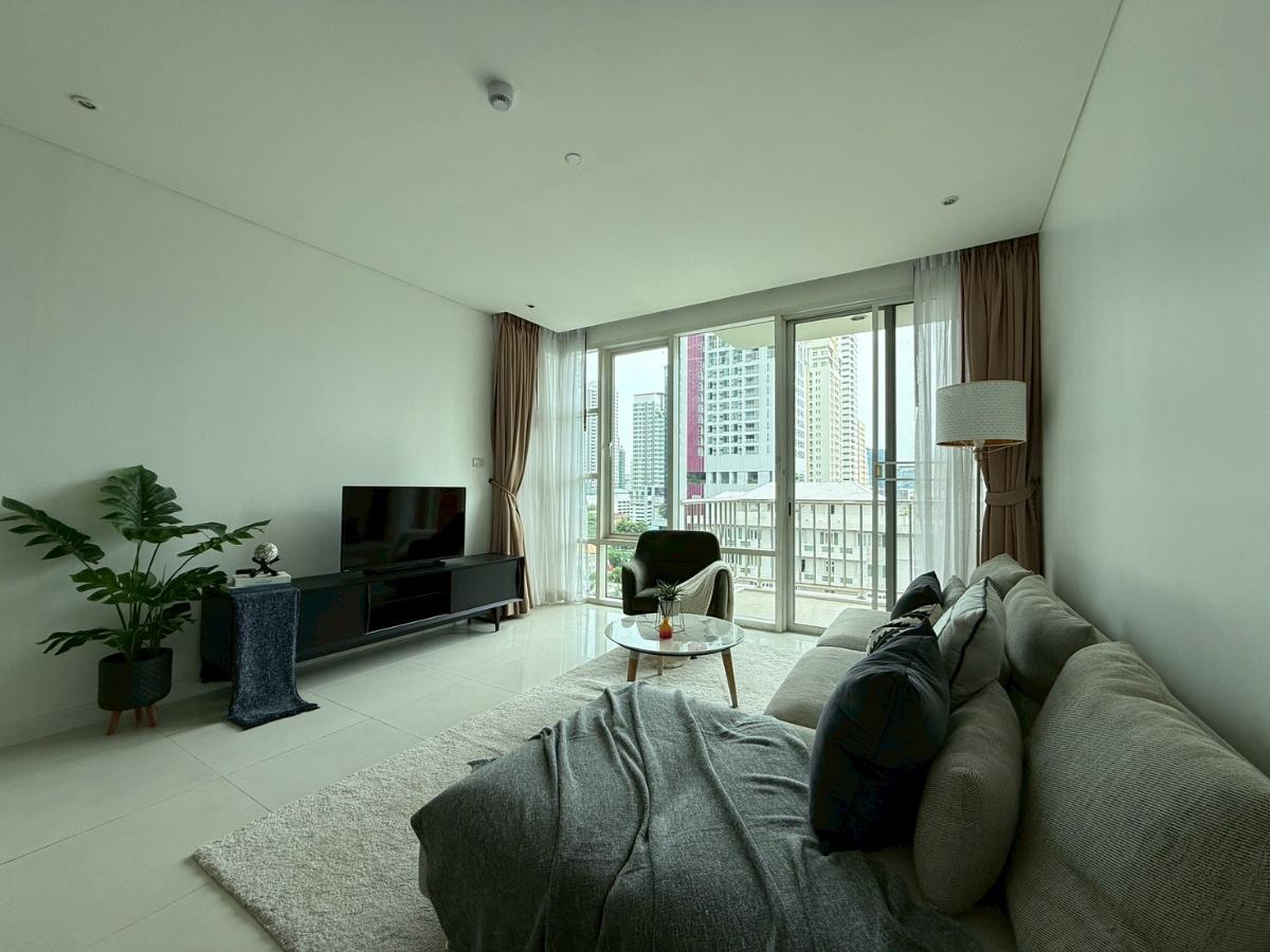 picture 🔥 For Sale Fullerton Sukhumvit | Near BTS Ekkamai & BTS Thong Lo - 2/12