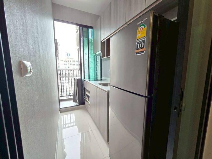 รูป PFD-08824 ให้เช่าคอนโด ไนท์บริดจ์ คอลลาจ รามคำแหง (Knightsbridge Collage Ramkhamhaeng) ห้องสตูดิโอ แต่งครบพร้อมอยู่ ใกล้ MRT หัวหมาก & ARL 🏙️✨ - รูปที่ 5/7