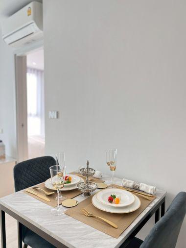 picture Thana Astra Sathorn-Chan Condo, brand new and ready to move in. - 8/26
