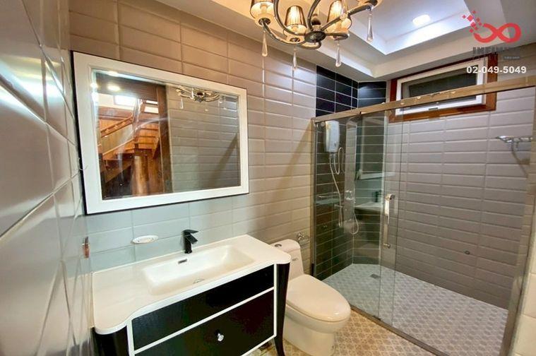 รูป ขายบ้านไม้สักทอง 2 ชั้น 114 ตร.ว. ซอยวัฒนานิเวศน์ 5 สุทธิสาร ห้วยขวาง ใกล้ MRT สุทธิสาร - รูปที่ 12/14