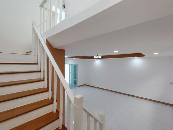 picture Townhouse for sale, Pruksa 11, along Khlong 3 (Khlong Luang-Thanyaburi), Pathum Thani - 19/32