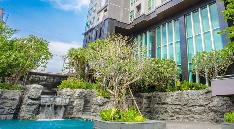 picture ✨ Premium High-Rise [ Highest Floor ] Living - Highly Sought- After 1-Bedroom Unit in an Elite Community ✨ - 11/14