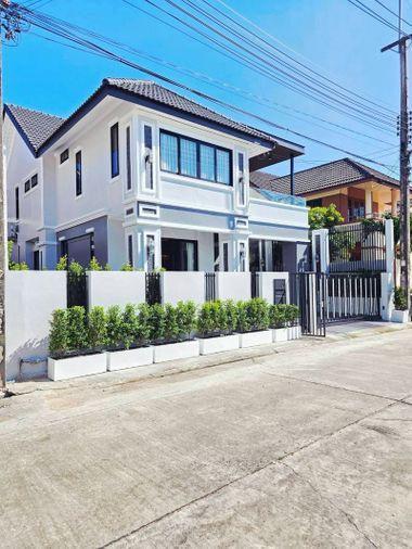 picture Luxury detached house for sale in Central Park 2 Pattaya, move in Ready - 20/20