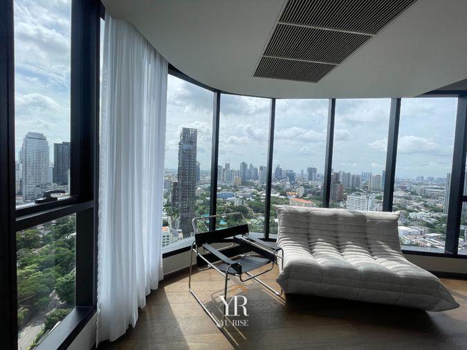 รูป IDEO Q Sukhumvit 36 ปล่อยเช่า ห้องมุม กระจกโค้งมองเห็นวิวได้ 180 องศา เฟอร์นิเจอร์ครบ พร้อมเข้าอยู่!! - รูปที่ 8/31