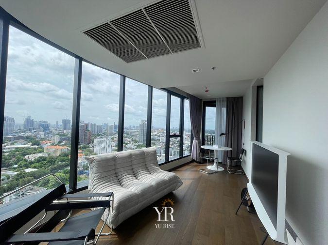 รูป IDEO Q Sukhumvit 36 ปล่อยเช่า ห้องมุม กระจกโค้งมองเห็นวิวได้ 180 องศา เฟอร์นิเจอร์ครบ พร้อมเข้าอยู่!! - รูปที่ 1/31