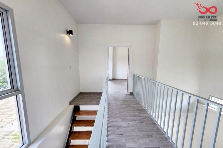 รูป ขายบ้านเดี่ยว 2.5 ชั้น 24.5 ตร.วา ซอยรามอินทรา 13 ดีไซน์สวย พร้อมอยู่ ใกล้ถนนรามอินทรา เพียง 200 เมตร - รูปที่ 10/15