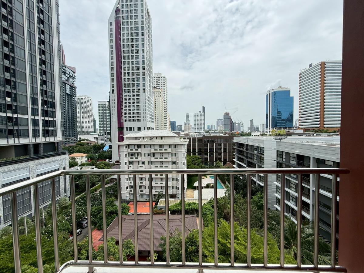 picture 🔥 For Sale Fullerton Sukhumvit | Near BTS Ekkamai & BTS Thong Lo - 4/12