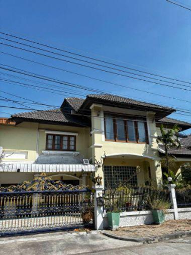 รูป บ้านเดี่ยวทำเลดี โครงการบ้านสามมุขธานี ใกล้หาดบางแสน ชลบุรี  - รูปที่ 1/18