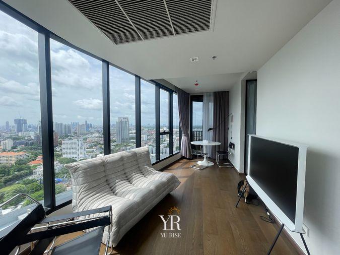 รูป IDEO Q Sukhumvit 36 ปล่อยเช่า ห้องมุม กระจกโค้งมองเห็นวิวได้ 180 องศา เฟอร์นิเจอร์ครบ พร้อมเข้าอยู่!! - รูปที่ 4/31