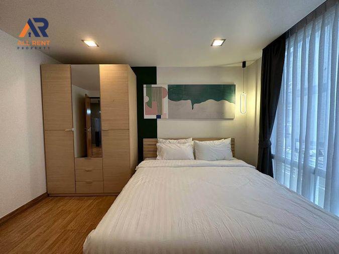 รูป 🔥 The Alcove 49 ห้องใหญ่ 48 ตร.ม. ใจกลางสุขุมวิท 49 เพียง 25,000 บาท/เดือน พร้อมเข้าอยู่! 🏙️🚆 - รูปที่ 2/12
