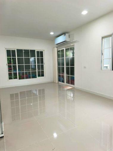 รูป AS2214 ให้เช่าบ้านเดี่ยว หมู่บ้าน โกลเด้นนีโอ สุขุมวิท-ลาซาล บ้านสวยพร้อมอยู่ - รูปที่ 9/27
