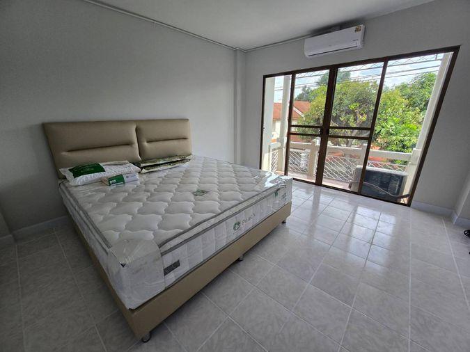 รูป 🏡✨ ขายทาวน์เฮ้าส์ 3 ชั้น รีโนเวทใหม่ทั้งหลัง | ใกล้ BTS พหลโยธิน 59 เพียง 300 เมตร 🚆 - รูปที่ 2/9