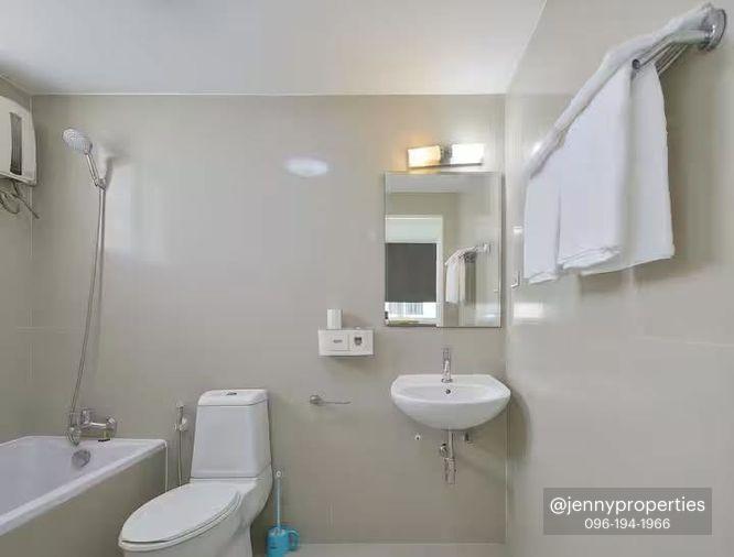 รูป Rare Item สุขุมวิท 31! ให้เช่าบ้านหรู 4 ชั้น อนุญาตให้เปิดทำธุรกิจ Airbnb ได้เลย 🏡 - รูปที่ 17/32