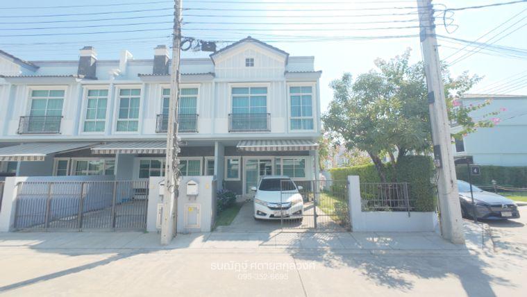 รูป บ้านหลังมุมแบบนี้... ในโครงการอินดี้ 4 เมกะบางนา มีเข้าตลาดไม่บ่อย! พร้อมเฟอร์นิเจอร์ หันหน้าทิศใต้ อยู่สบาย ซื้อแล้วเข้าอยู่ได้ทันที - รูปที่ 5/27