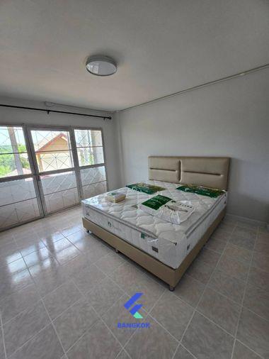 รูป 🏡✨ ขายทาวน์เฮ้าส์ 3 ชั้น รีโนเวทใหม่ทั้งหลัง | ใกล้ BTS พหลโยธิน 59 เพียง 300 เมตร 🚆 - รูปที่ 3/9