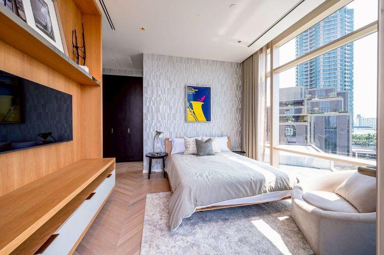รูป คอนโด 2 ห้องนอน ที่ Four Seasons Private Residences Bangkok ✅ ใกล้ BTS สะพานตากสิน เฟอร์นิเจอ์ครบ ทักไลน์ได้เลยตอบไวมาก - รูปที่ 12/18