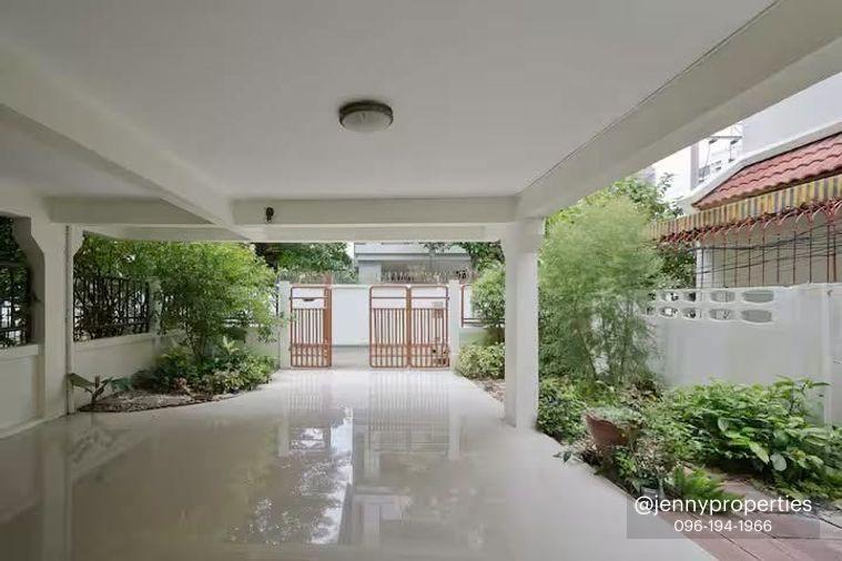 รูป Rare Item สุขุมวิท 31! ให้เช่าบ้านหรู 4 ชั้น อนุญาตให้เปิดทำธุรกิจ Airbnb ได้เลย 🏡 - รูปที่ 7/32