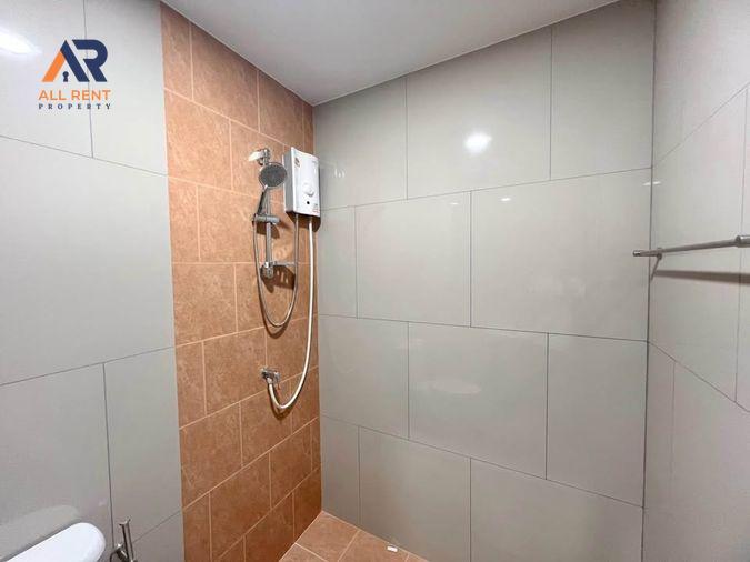 รูป 🔥 Rich Point @ BTS Wutthakat ห้องสวย ชั้น 12A ใกล้ BTS วุฒากาศ เพียง 14,000 บาท/เดือน พร้อมเข้าอยู่! 🏙️✨ - รูปที่ 12/14