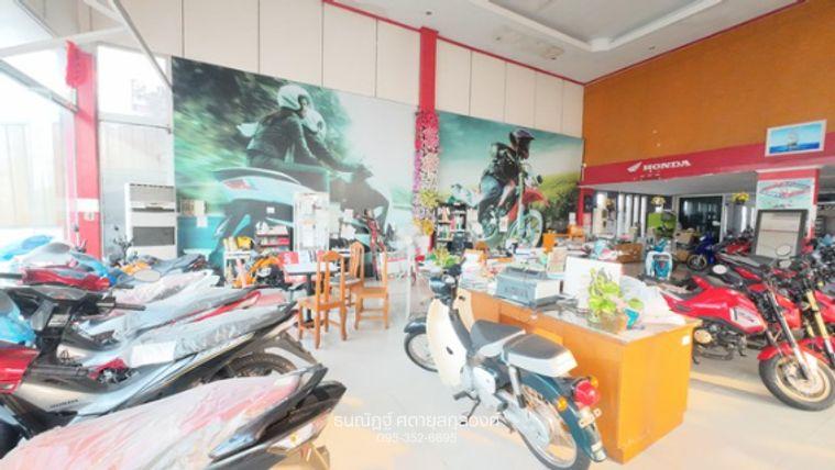 รูป “ที่ดินติดถนนใหญ่ พร้อมโชว์รูมกว่า 1,200 ตร.ม. บนที่ดิน 4 ไร่… ซื้อวันนี้ ใช้ทำธุรกิจได้ทันที พร้อมต่อยอดสร้างรายได้อีกหลายรูปแบบ” - รูปที่ 16/20