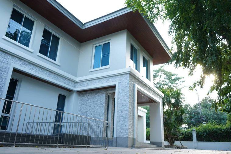 รูป ให้เช่าบ้านเดี่ยวหลังใหญ่ โฮมเพลส รามคำแหง 140 พื้นที่กว้าง ฟังก์ชันครบ เหมาะทั้งอยู่อาศัยและ Home Office พร้อมอยู่ (H6933) - รูปที่ 4/18