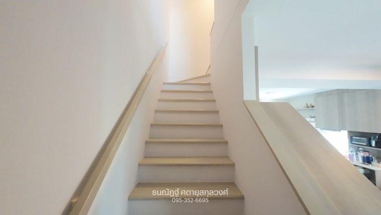 รูป บ้านหลังมุมแบบนี้... ในโครงการอินดี้ 4 เมกะบางนา มีเข้าตลาดไม่บ่อย! พร้อมเฟอร์นิเจอร์ หันหน้าทิศใต้ อยู่สบาย ซื้อแล้วเข้าอยู่ได้ทันที - รูปที่ 25/27