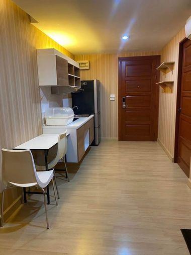 รูป 🌳ขายด่วน! Emerald Residence Ratchada เอมเมอรัลด์ เรสซิเดนท์ รัชดา  ทำเลรัชดาภิเษก-ห้วยขวาง  ห้องเกือบมุมสุด เป็นส่วนตัวมาก ✨บิ้วอินพร้อมอยู่ - รูปที่ 11/13