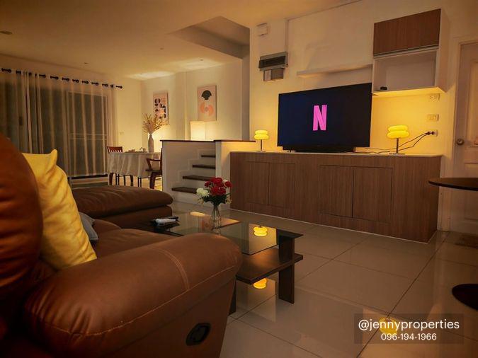 รูป หลังมุมแปลงสวย 5 นอน ยินดีต้อนรับสัตว์เลี้ยง! ปล่อยเช่า Urban Sathorn ใกล้ BTS บางหว้า - รูปที่ 2/15