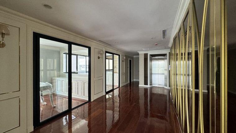 รูป โฮมออฟฟิศระดับ Luxury ทำเลหลัง Central EastVille มีลิฟท์ส่วนตัว จอดรถ 10 คัน ครบทั้งทำงานและอยู่อาศัยในหลังเดียว! - รูปที่ 11/20