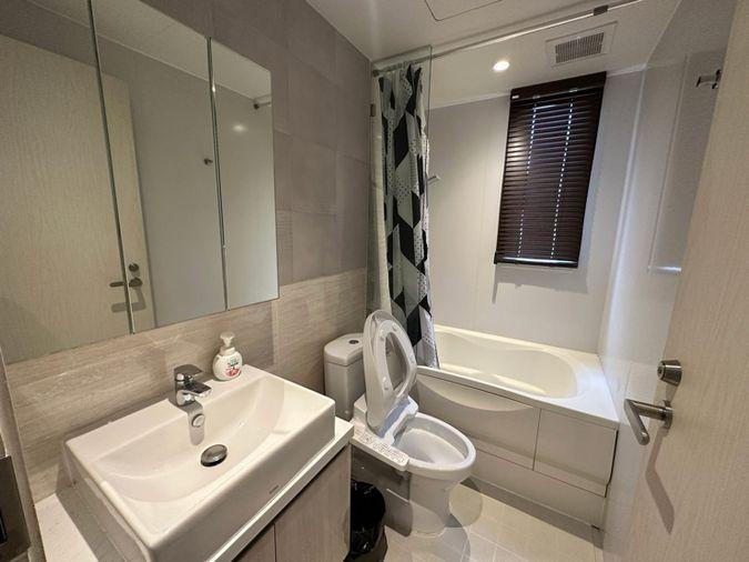 รูป Runesu Thonglor 5 (ห้องหน้ากว้าง วิวโล่ง มีอ่างอาบน้ำ) [CC-01] - รูปที่ 8/9