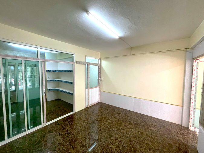 picture HK0577, Townhouse for rent 2 Br., Asok-DinDaeng - 4/12