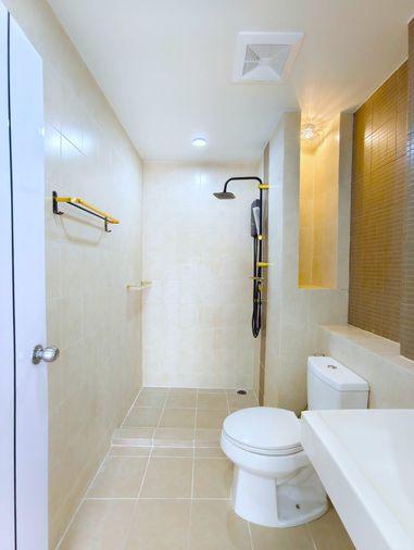 รูป 🔥 ขาย ไอวี่ ริเวอร์  คอนโด (Ivy River Condo)  คอนโดริมแม่น้ำเจ้าพระยา ห้องรีโนเวทใหม่ ใกล้ MRT สายสีม่วง สถานีราษฎร์บูรณะ - รูปที่ 4/8