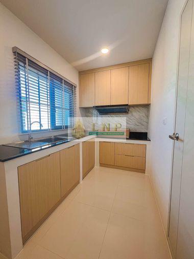 picture 🏠 House for Rent | Centro Bangna Property Code | LNP-H1098 - 4/12