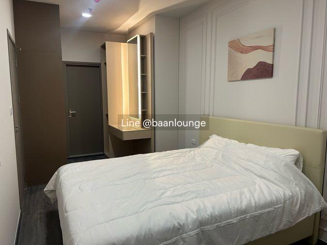 picture Corner unit with panoramic city view and bathtub at IDEO Sukhumvit - Rama 4. 60 sq.m. - 5/10