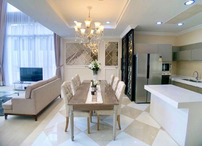 รูป  มีสระว่ายน้ำส่วนตัว สวย หรูหรา ทาวน์โฮม 5 ชั้น หมู่บ้าน 349 Residence 3 ห้องนอน 3 ที่จอดรถ ใกล้โรงเรียนนานาชาติ  - รูปที่ 4/27