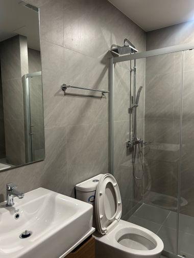 picture Corner unit with panoramic city view and bathtub at IDEO Sukhumvit - Rama 4.    60 sq.m. - 8/10