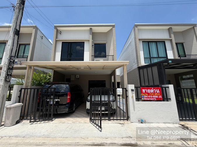 รูป ขายทาวน์โฮมอิสระ ต่อเติมพร้อมอยู่ หมู่บ้านเสนา วิลเลจ รามอินทรา กม.9 - รูปที่ 1/18