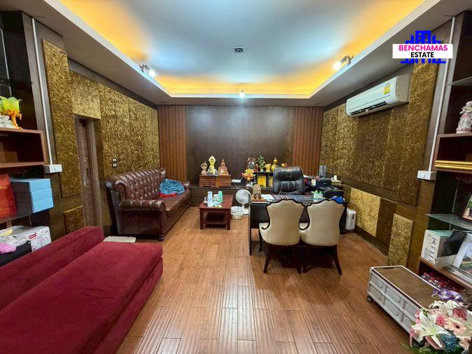 รูป 📌ขาย บ้านเดี่ยว Thanapirom ธนาภิรมย์ โลตัส-ศรีนครินทร์ ทำเลดี ได้ความสงบ เดินทางสะดวก เข้าเมืองพระราม 3 ง่าย ✅ใกล้ทางด่วนและรถไฟฟ้า - รูปที่ 6/14