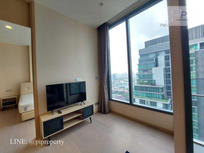 รูป คอนโดหรูทำเลทองในอโศกให้เช่า 1 ห้องนอน 1 ห้องน้ำ พร้อมอ่างอาบน้ำ พร้อมเข้าอยู่ ทิศเหนืออากาศเย็นสบาย - รูปที่ 6/23
