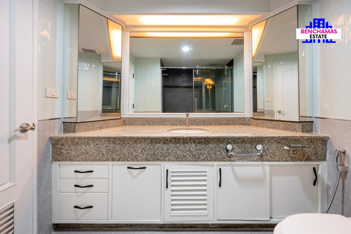 picture ðĨ Condo for Saleâ
Las Colinas Asoke | ð Near BTS Asok / MRT Sukhumvit - 34/39