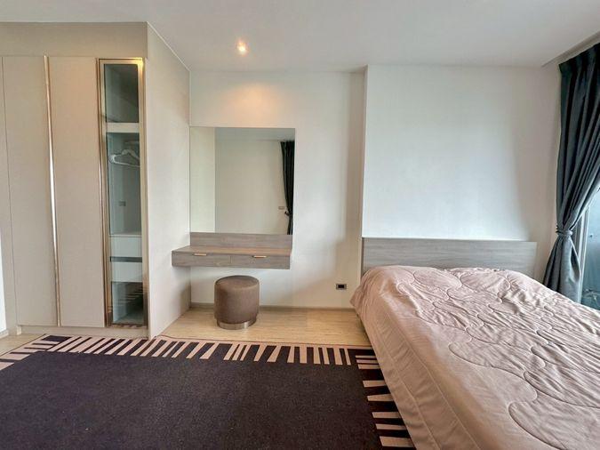 picture The Symphony: 1 bedroom, 47 sq m, 22nd floor, sea view, ready to move in, spacious balcony, comfortable living. - 8/21