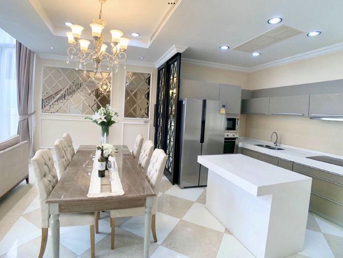 รูป  มีสระว่ายน้ำส่วนตัว สวย หรูหรา ทาวน์โฮม 5 ชั้น หมู่บ้าน 349 Residence 3 ห้องนอน 3 ที่จอดรถ ใกล้โรงเรียนนานาชาติ  - รูปที่ 5/27