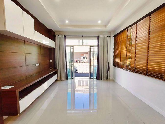 รูป บ้านเดี่ยว 2 ชั้น หมู่บ้านเดอะลิฟวิ่ง หนองขาม ศรีราชา ชลบุรี - รูปที่ 8/30