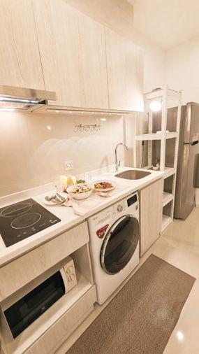 รูป 🔥 Life Asoke ห้อง Studio 30 ตร.ม. ชั้น 15 ใกล้ MRT เพชรบุรี เพียง 20,000 บาท/เดือน พร้อมเข้าอยู่! 🏙️🚆 - รูปที่ 7/9