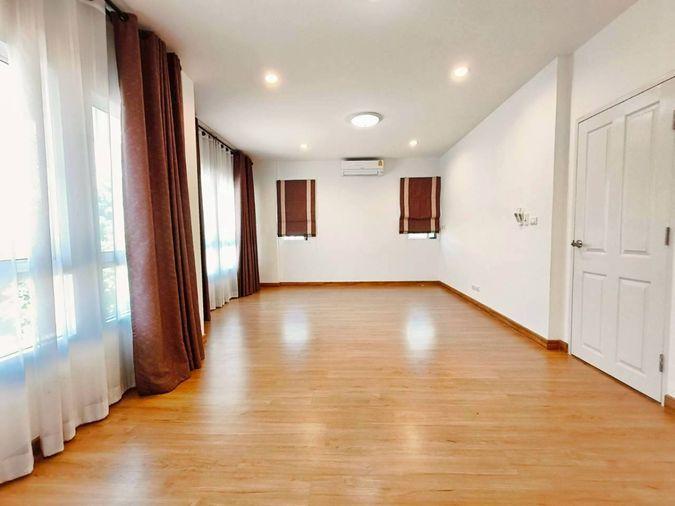 รูป บ้านเดี่ยว 2 ชั้น หมู่บ้านเดอะลิฟวิ่ง หนองขาม ศรีราชา ชลบุรี - รูปที่ 20/30