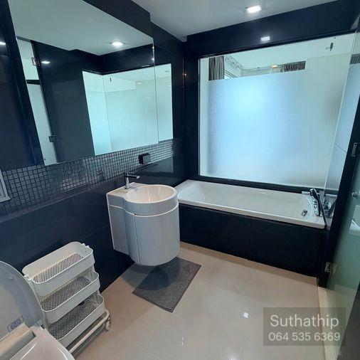 picture 2 bedrooms Condo for rent at Rhythm Sukhumvit 50 near BTS On Nut, high-floor corner unit with river view (Rt-01) - 7/12