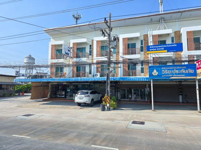 รูป ขาย อาคารพาณิชย์ 3 ชั้น ตรงข้าม พฤกษานารา หนองมน-ชลบุรี ติดถนนใหญ่ หมู่บ้านรายล้อม อยู่ในแหล่งชุมชน ทำเลค้าขาย เหมาะลงทุน - รูปที่ 16/18